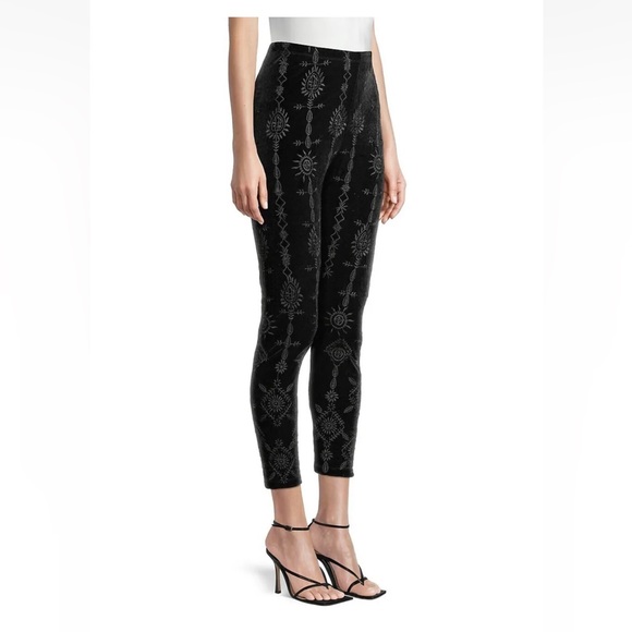 Johnny Was Althea Stretch Tonal Embroidered Velvet Legging Black XS - Picture 3 of 16